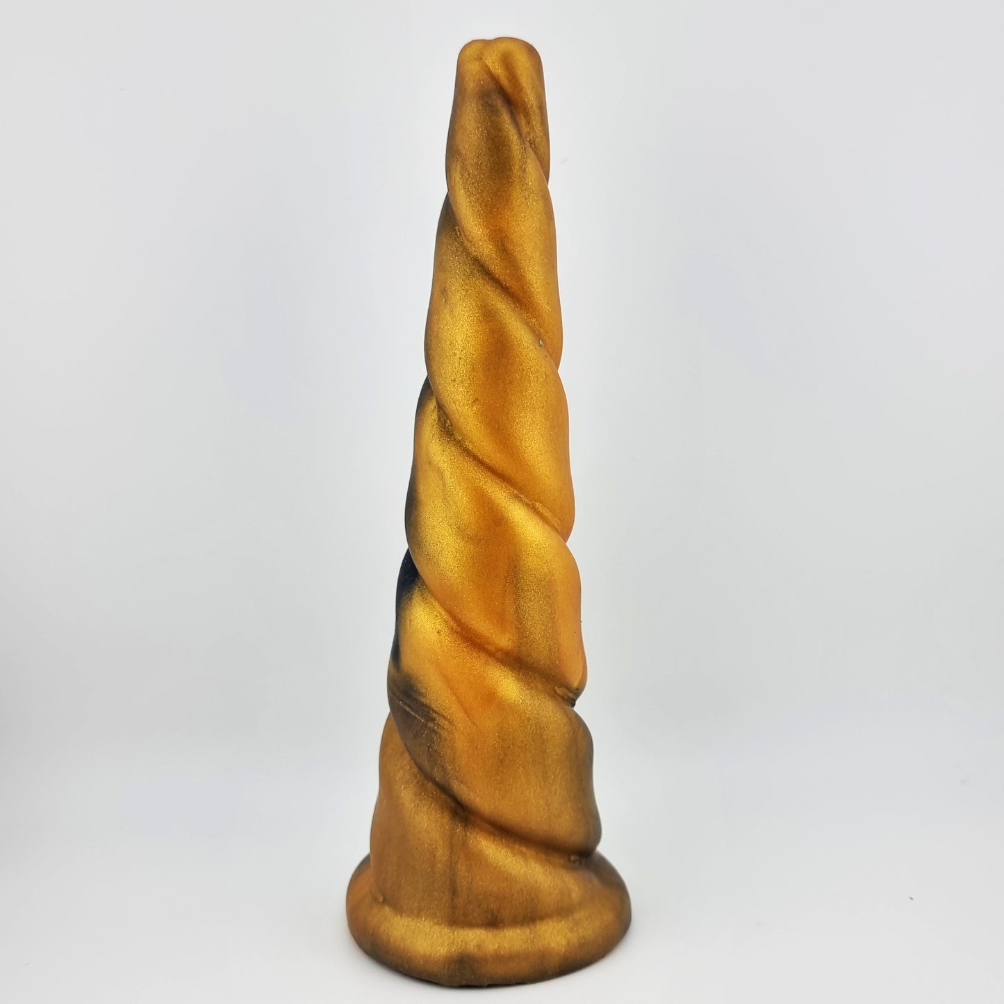 Brat Breakers Licorne dildo. Black Gold